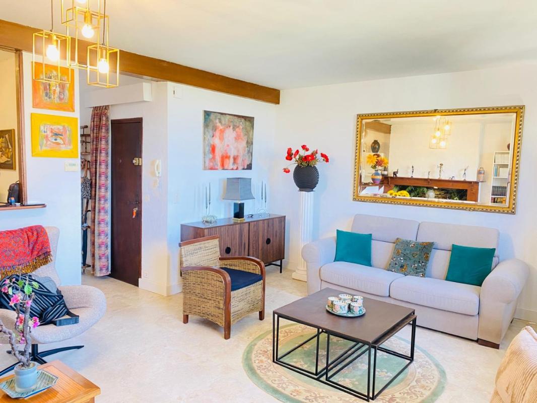 2 bedroom t3 in Cahors, Lot, France