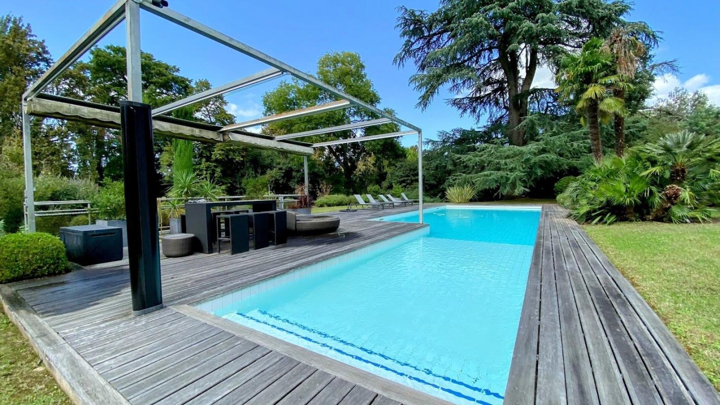 6 bedroom maison de maitre in Montauban, Tarn-et-Garonne, France