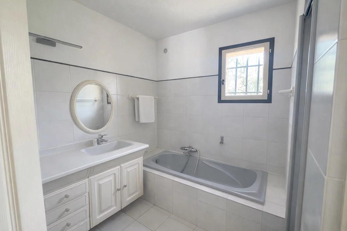 2 bedroom maison in Valbonne, Alpes-Maritimes, France