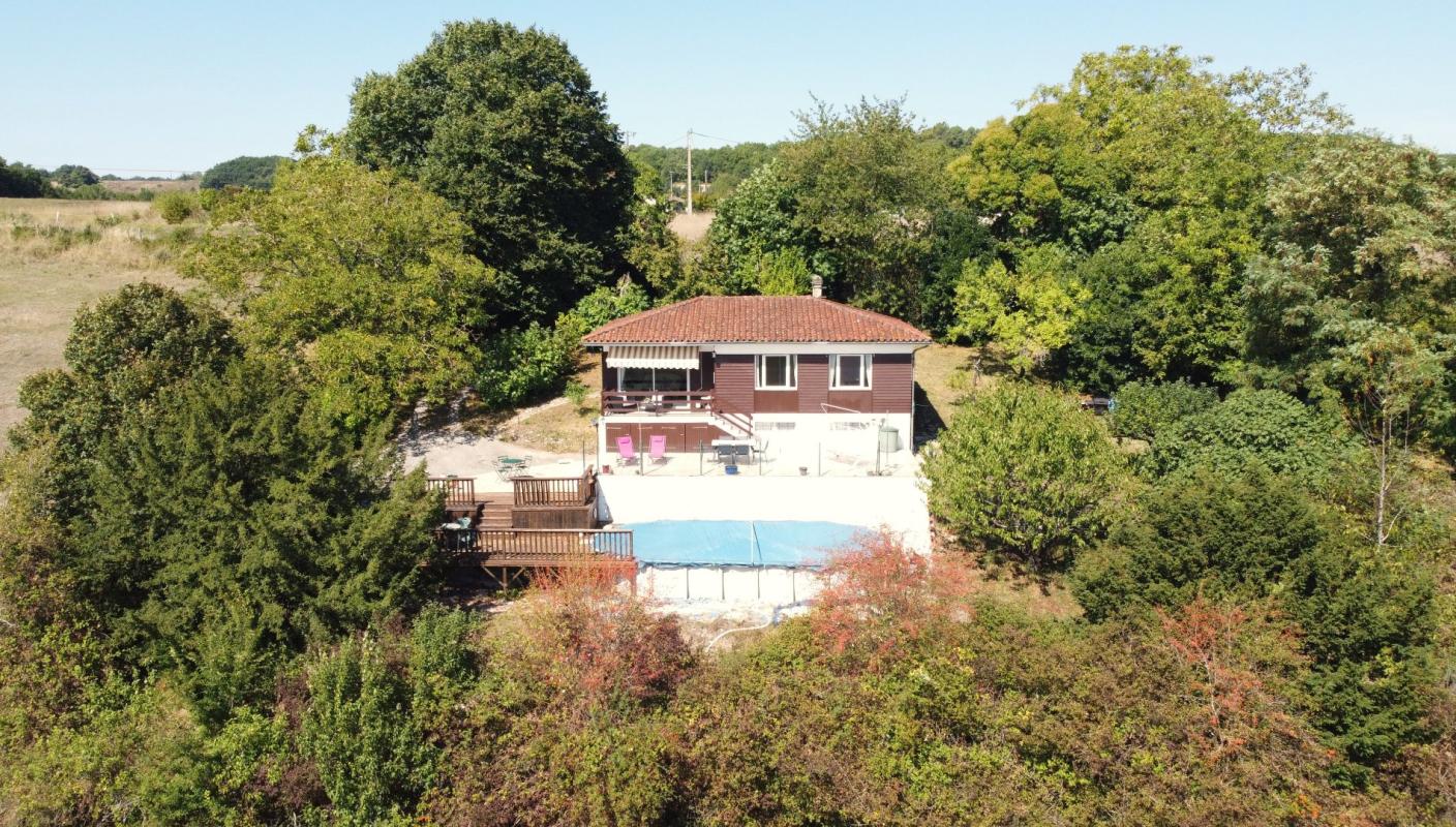 3 bedroom maison in Salles Lavalette, Charente, France