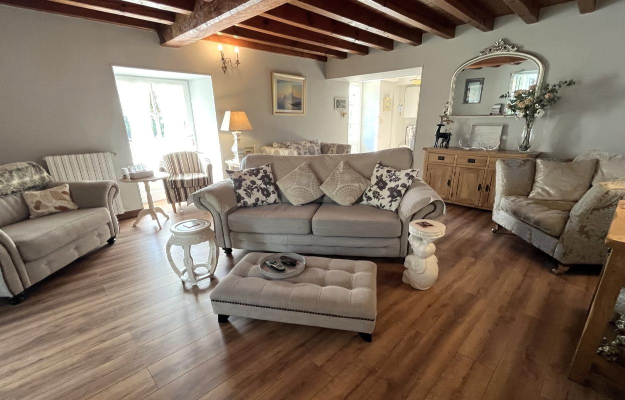 8 bedroom maison in Palluaud, Charente, France