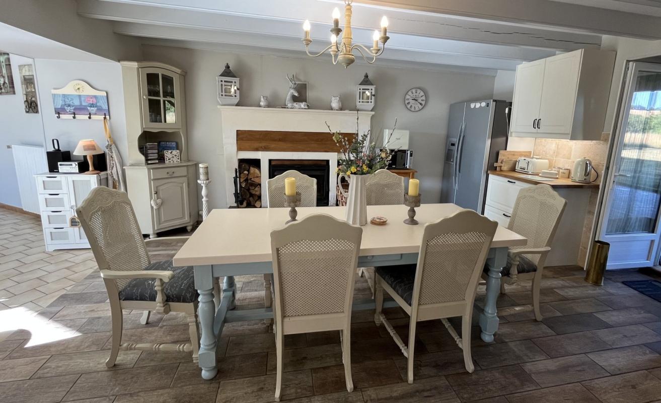 8 bedroom maison in Palluaud, Charente, France