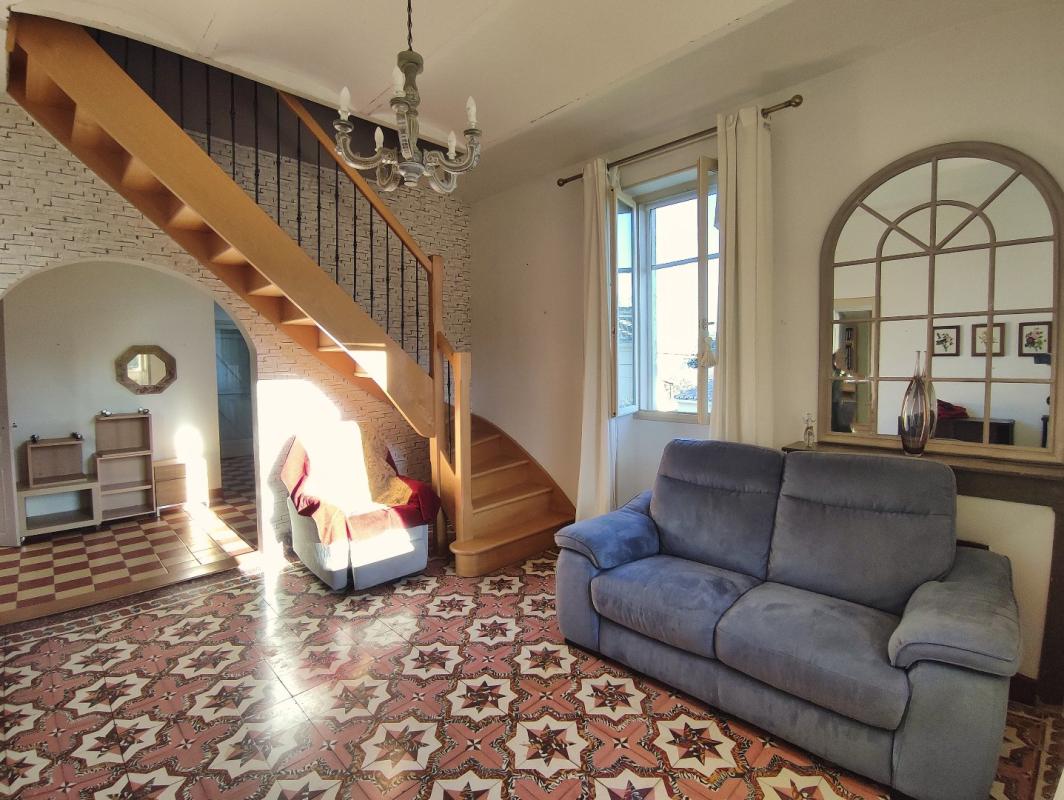 3 bedroom maison in Saint Ambroix, Gard, France