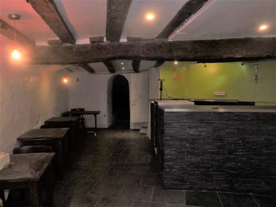 5 bedroom bar/brasserie/tabac in Confolens, Charente, France