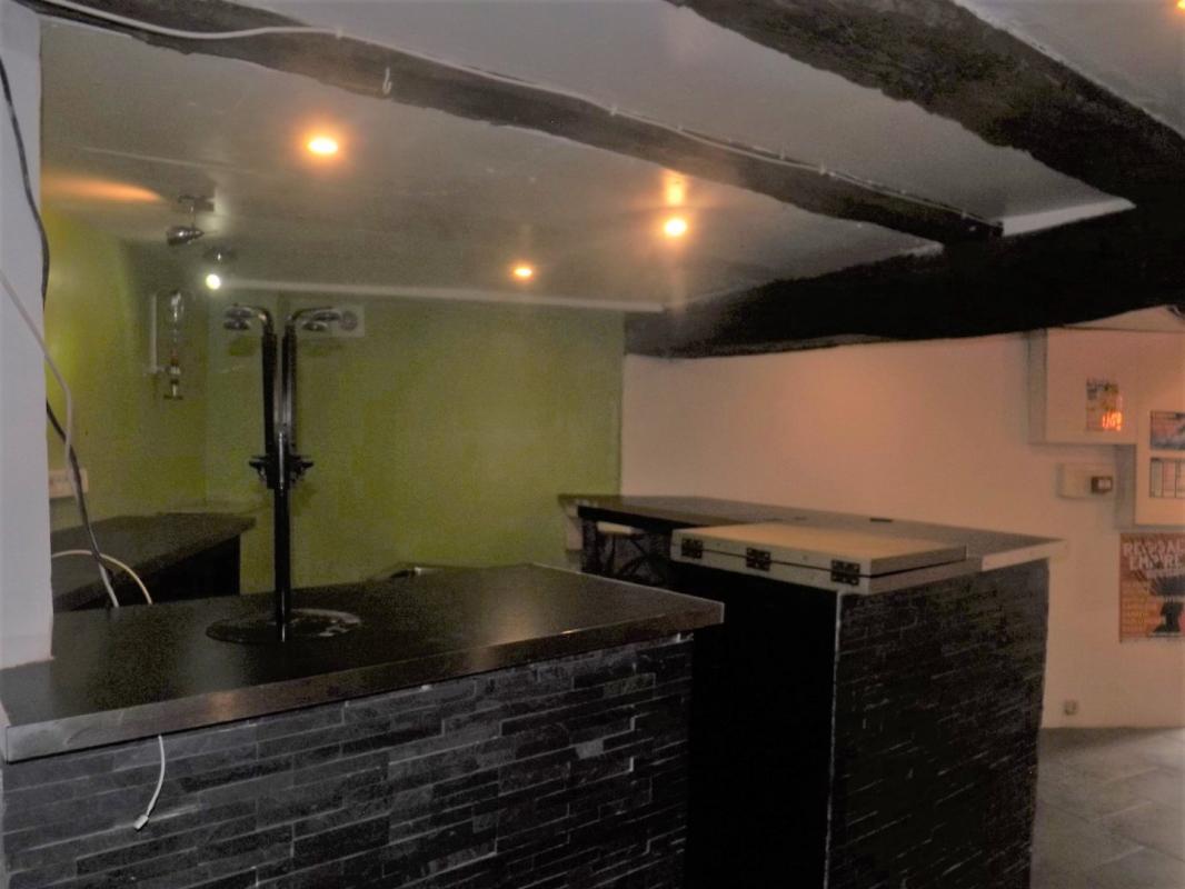 5 bedroom bar/brasserie/tabac in Confolens, Charente, France