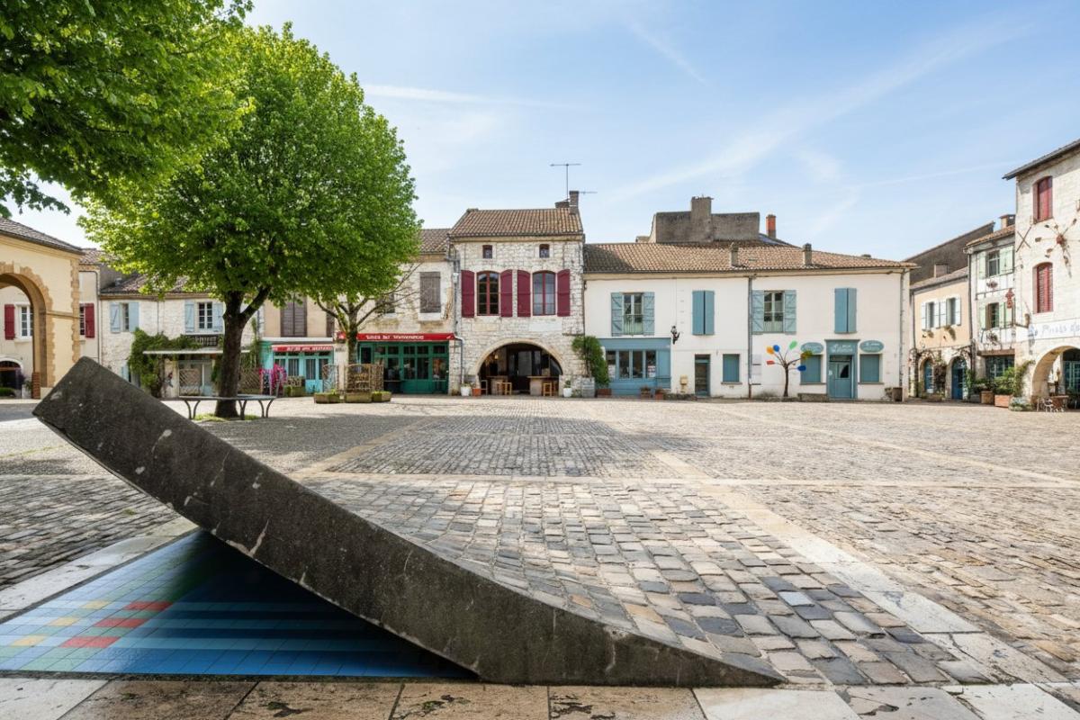 3 bedroom maison de village in Lauzerte, Tarn-et-Garonne, France