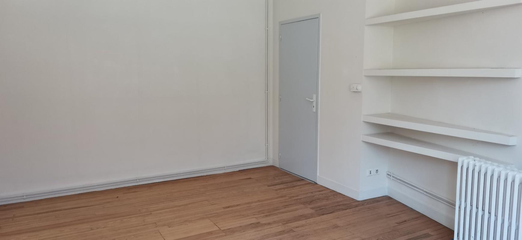 bureau in Montauban, Tarn-et-Garonne, France