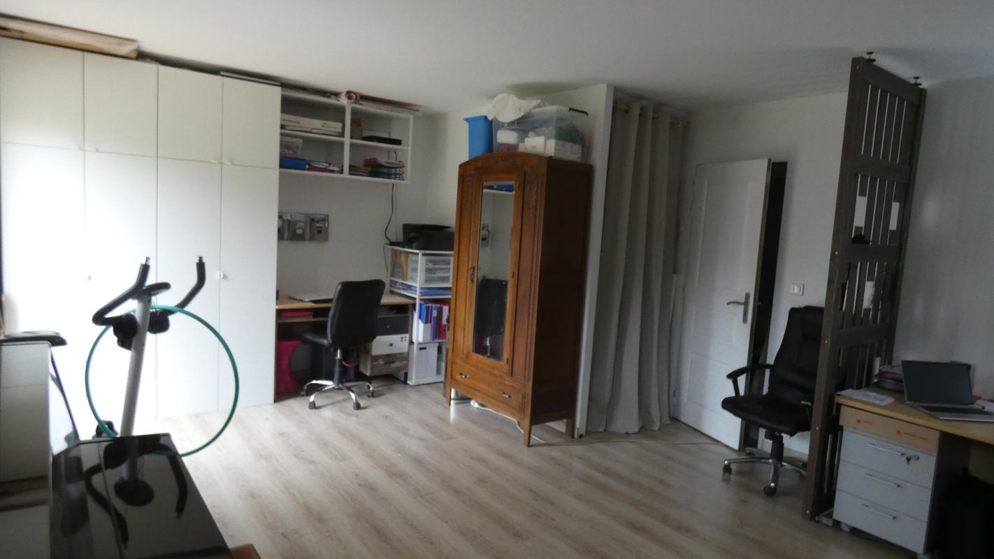 4 bedroom villa in Eyragues, Bouches-du-Rhône, France