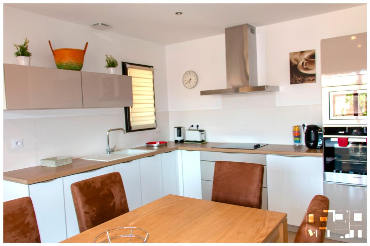 3 bedroom t4 in Brouilla, Pyrénées-Orientales, France