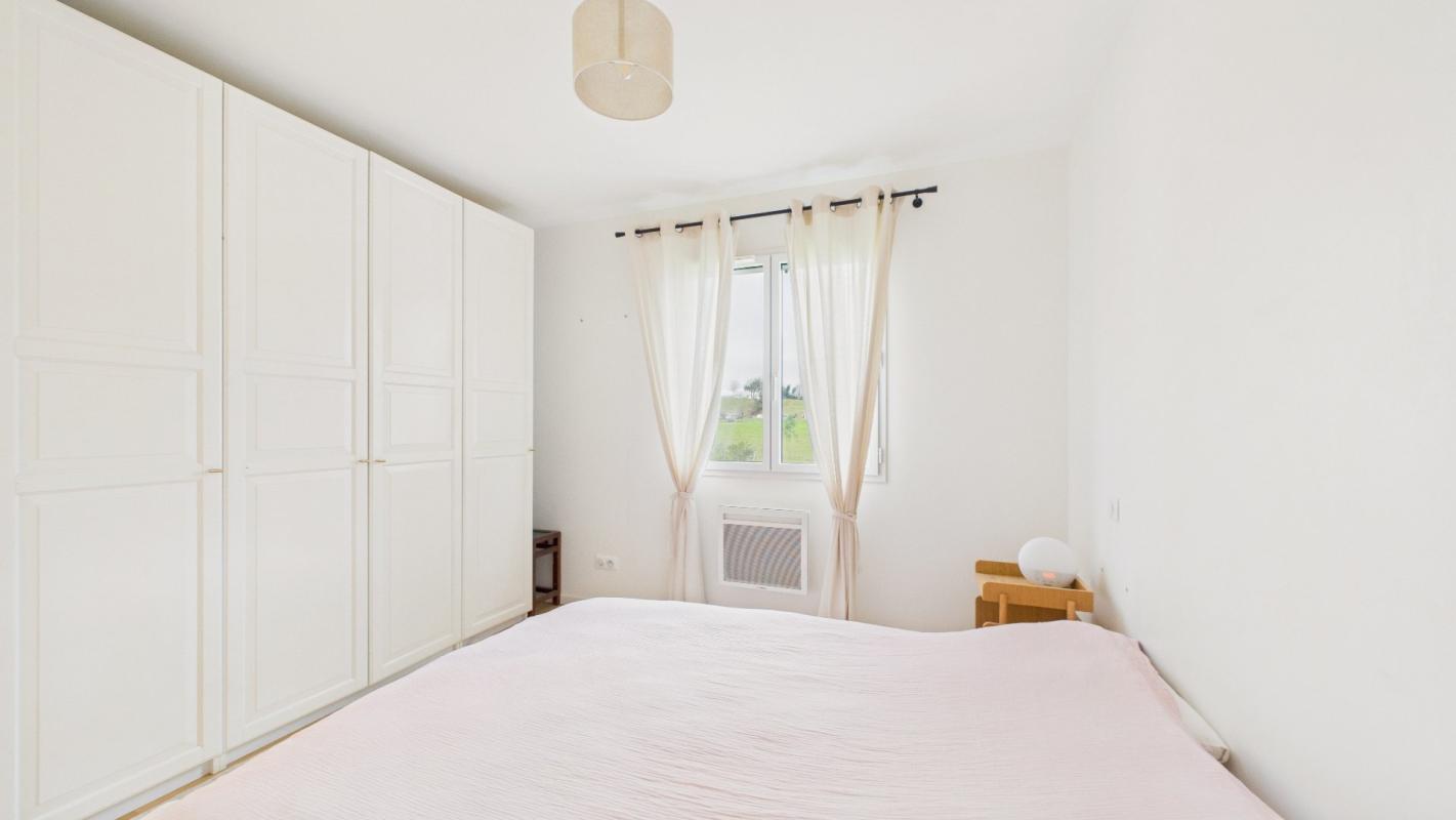 2 bedroom maison in Guiche, Pyrénées-Atlantiques, France