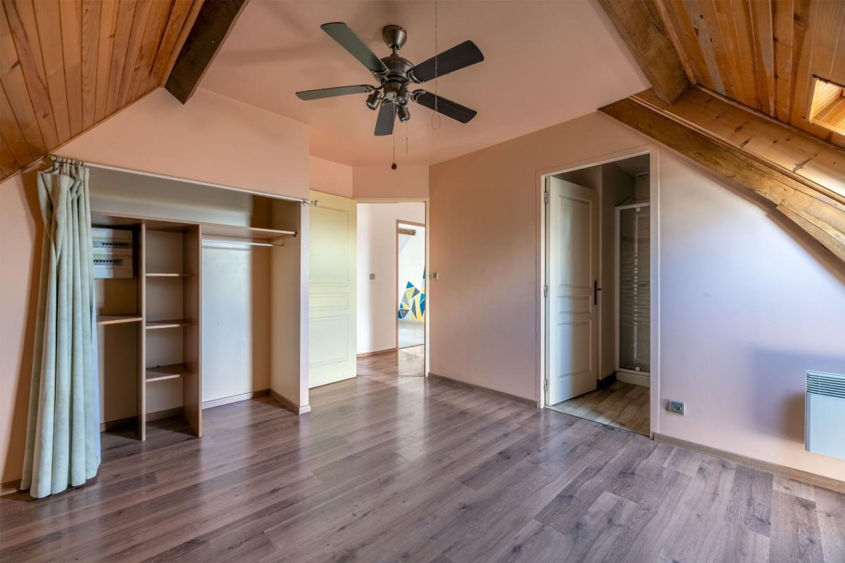 4 bedroom maison en pierres in Prudhomat, Lot, France