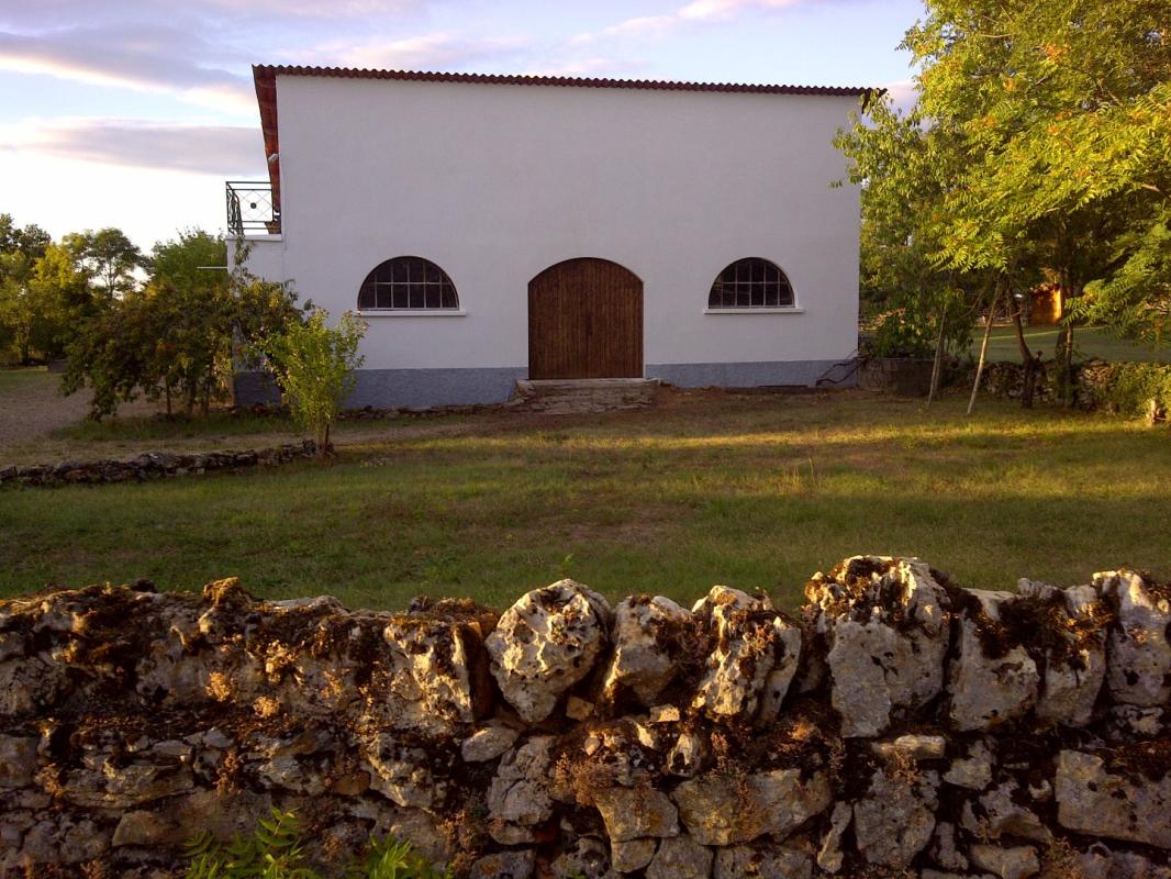 5 bedroom maison in Montsales, Aveyron, France