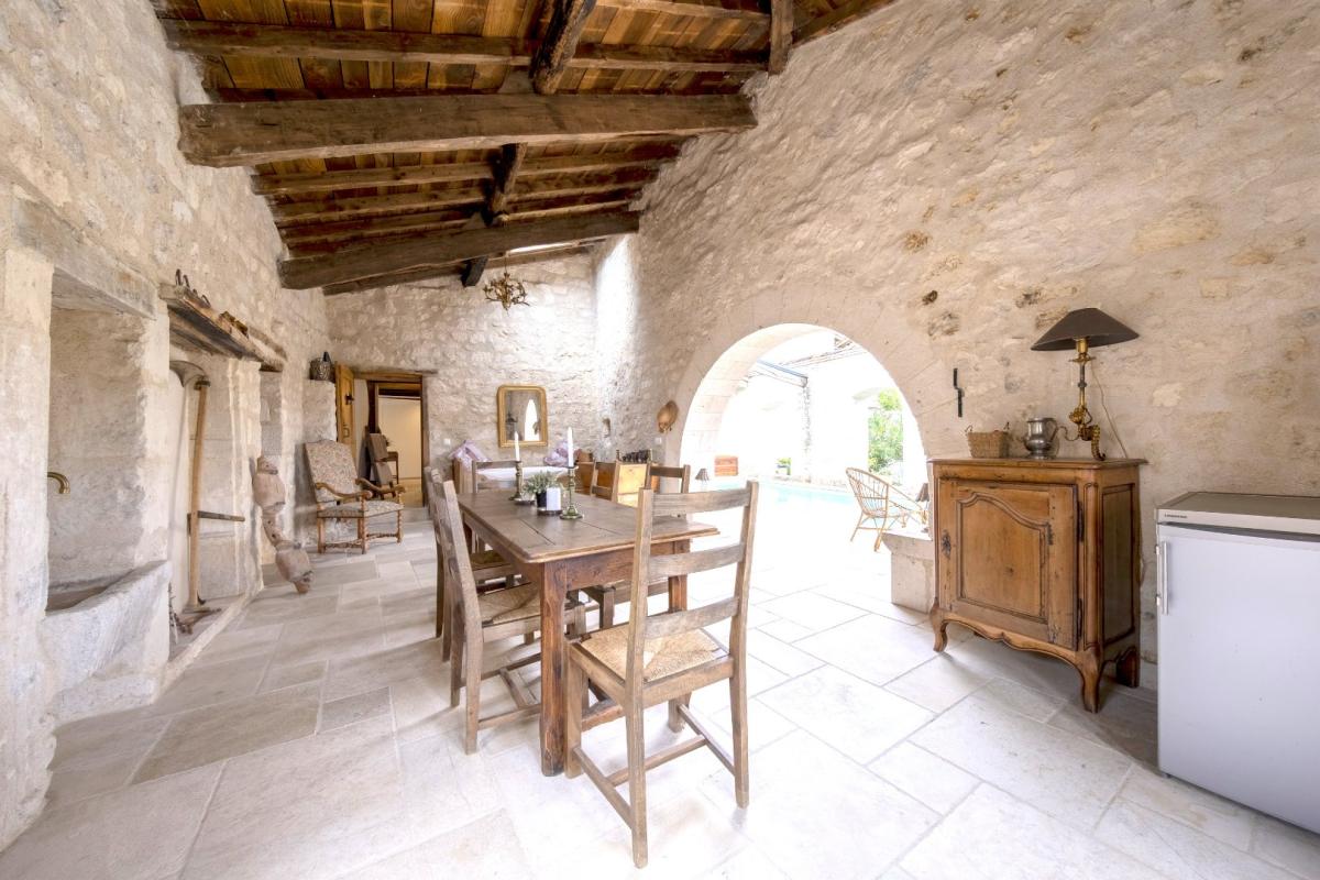 4 bedroom maison in Cahuzac Sur Vere, Tarn, France