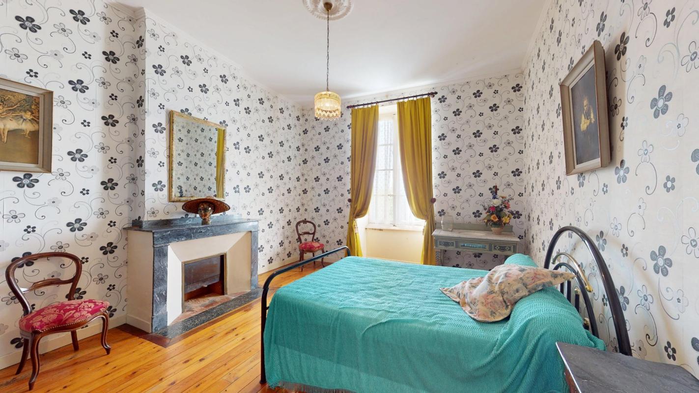 14 bedroom maison de maitre in Albi, Tarn, France