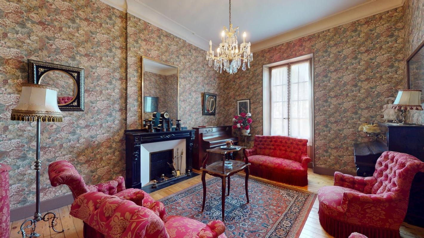 14 bedroom maison de maitre in Albi, Tarn, France