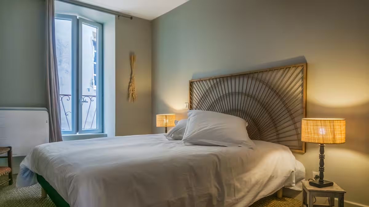 6 bedroom maison in Peyriac De Mer, Aude, France