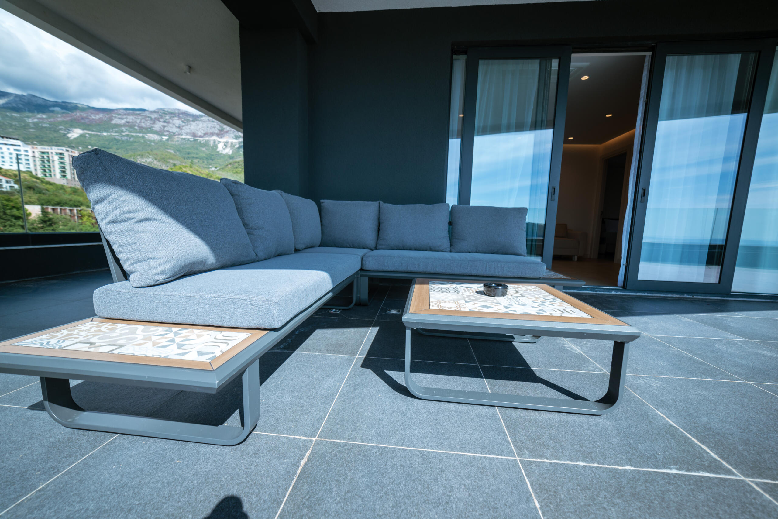 New residental complex on the first line, Becici