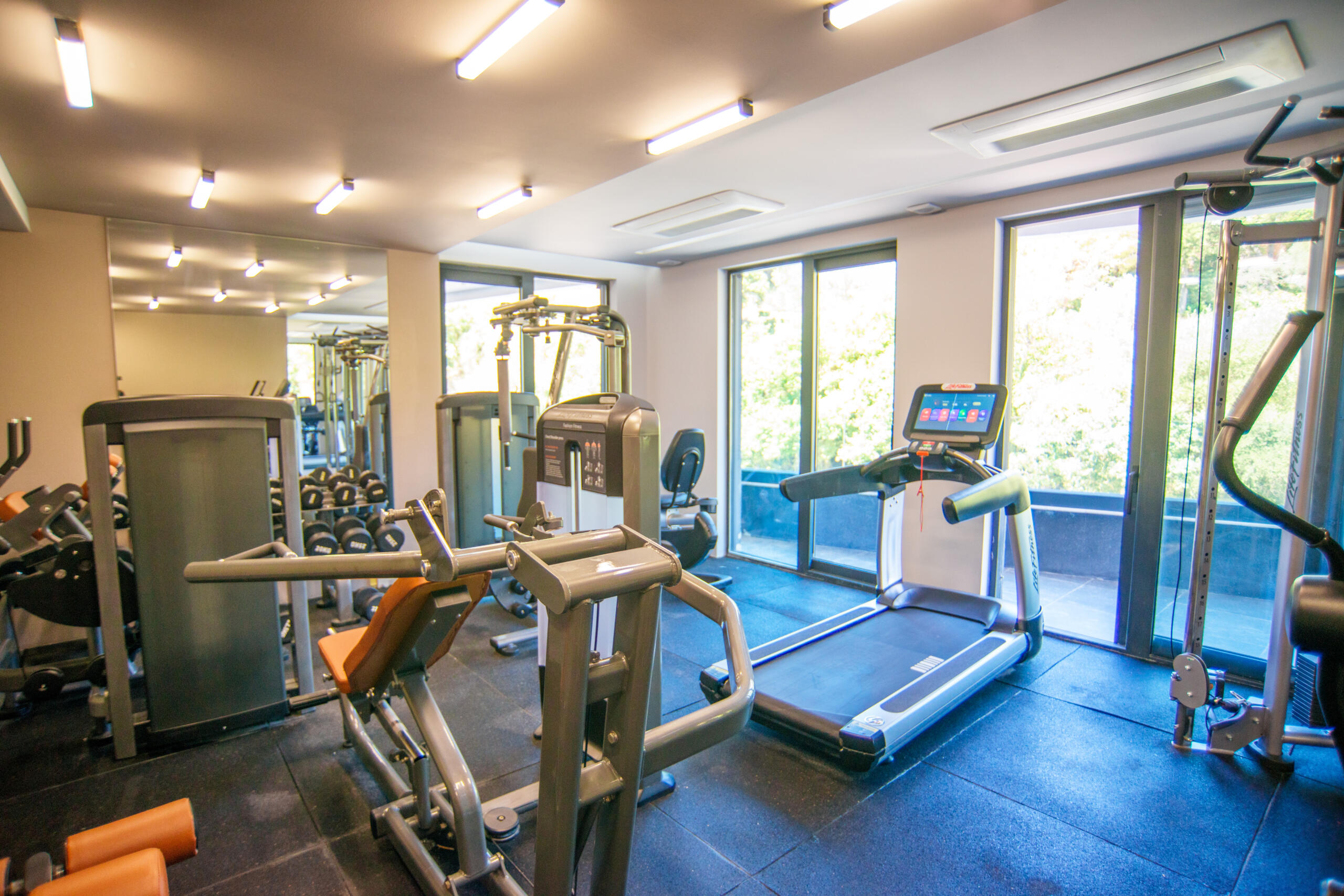 New residental complex on the first line, Becici