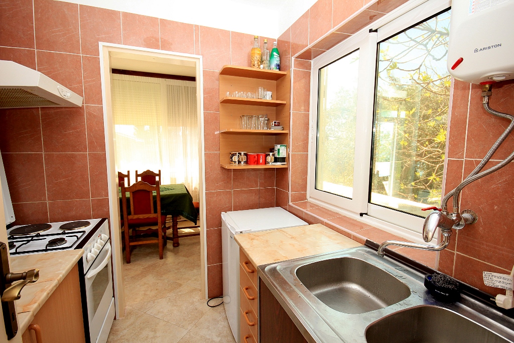 House for sale in Rezevici