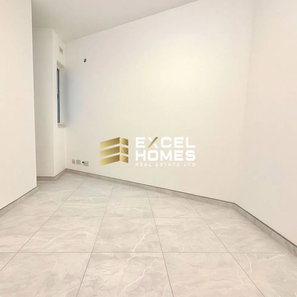 2 bedroom Penthouse in Zejtun, Malta – 67176