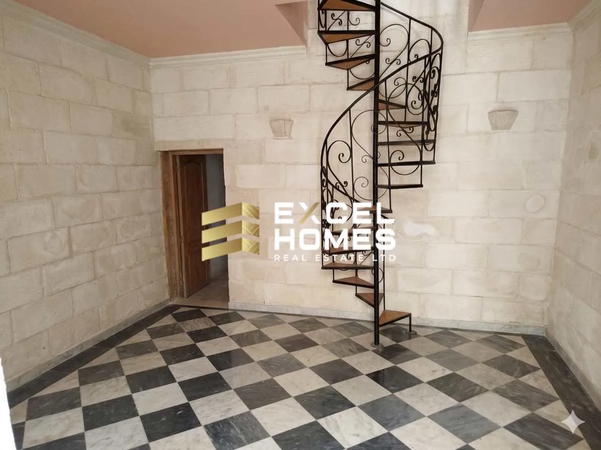 2 bedroom Maisonette in Floriana, Malta – 67172