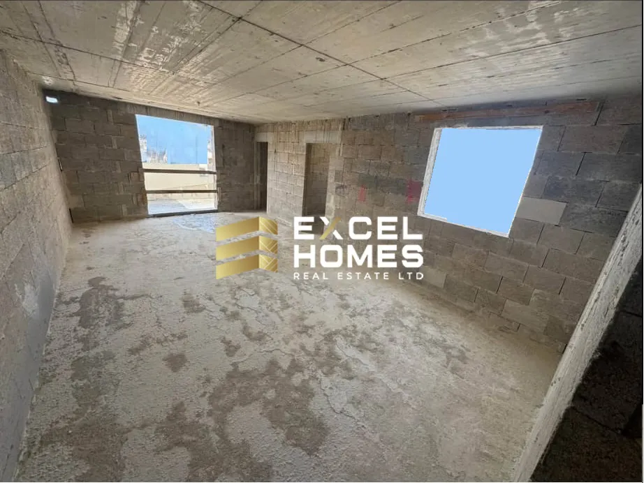 3 bedroom Penthouse in Birkirkara, Malta – 67152