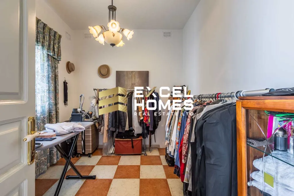 3 bedroom Bungalow in Swieqi, Malta – 21023