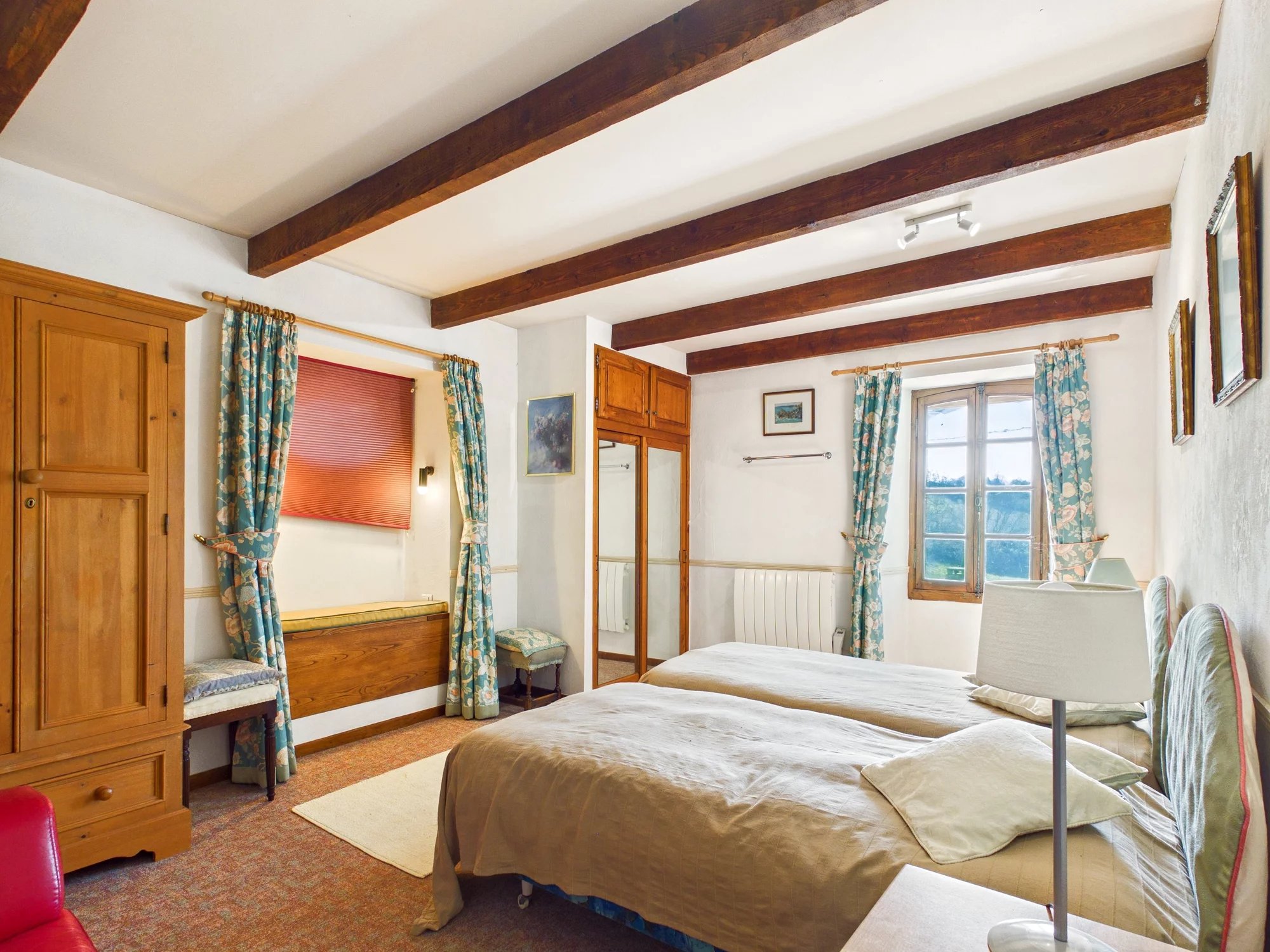 Charming Countryside Property with Pool Between Albi and Réalmont, Midi-Pyrénées – France – BVI84118