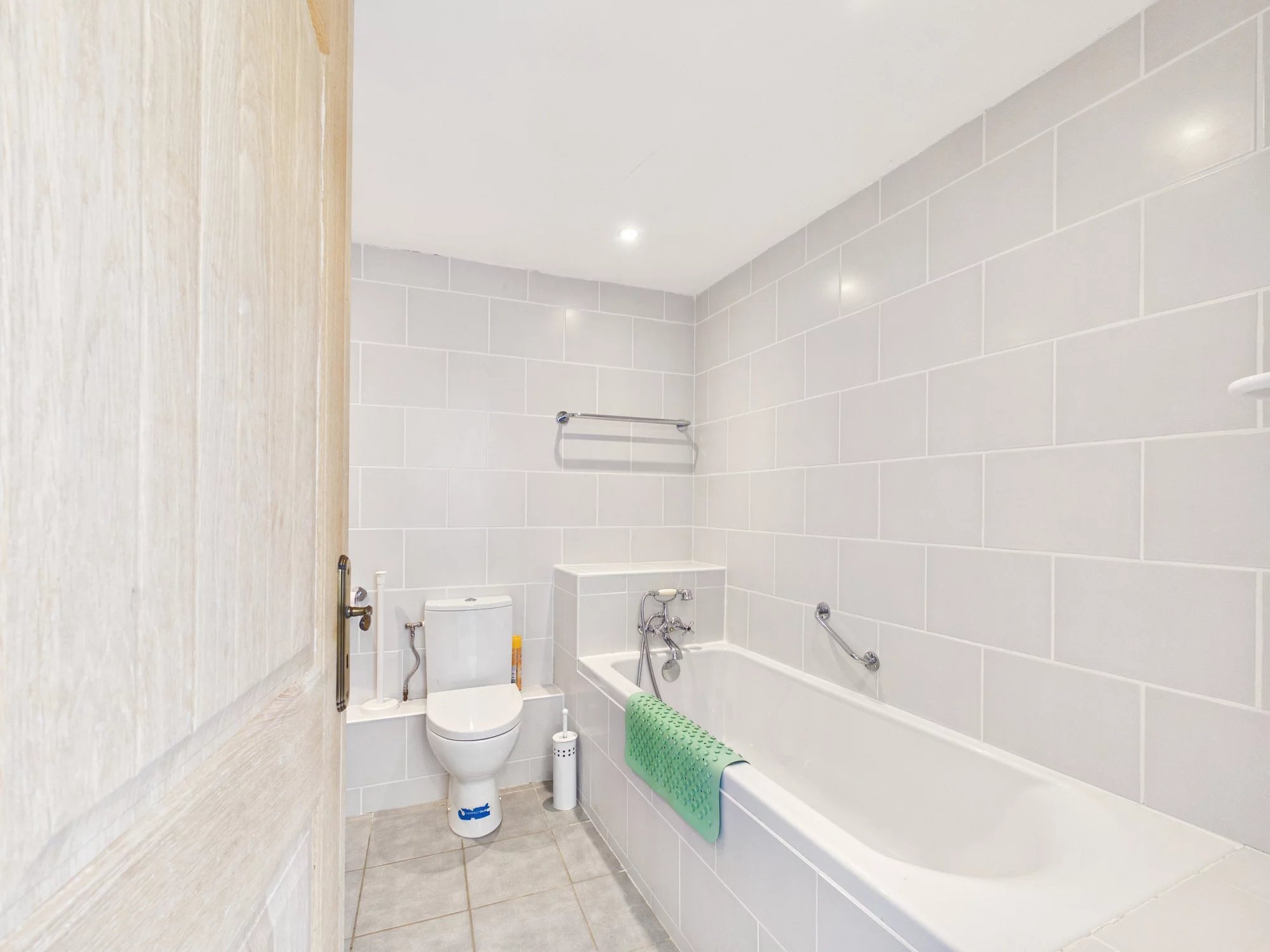 Charming Countryside Property with Pool Between Albi and Réalmont, Midi-Pyrénées – France – BVI84118