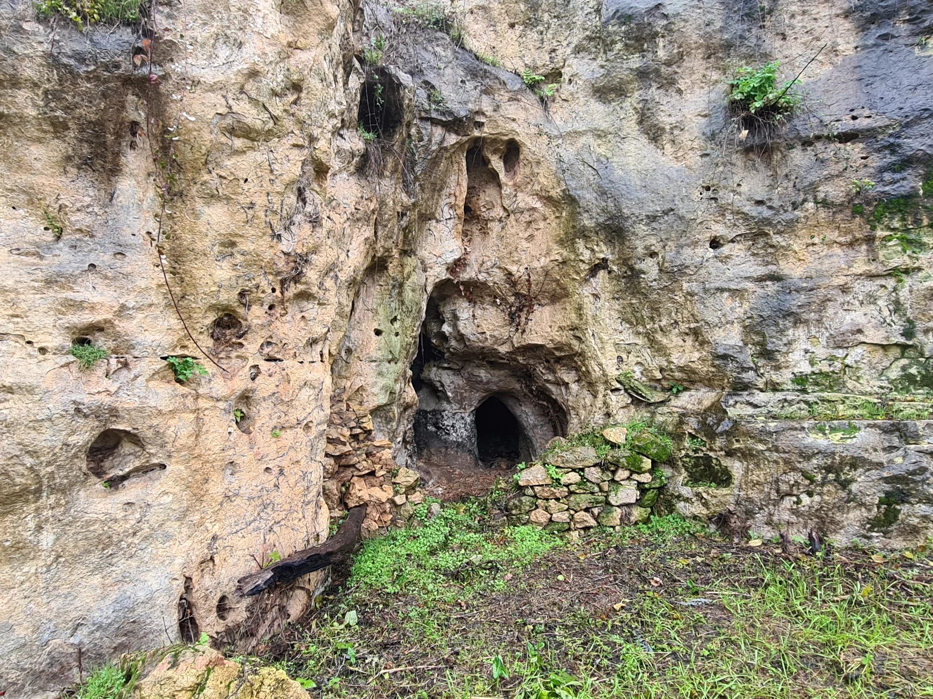Charming stone barn with ruin, land and cave., Aquitaine – France – BVI72995