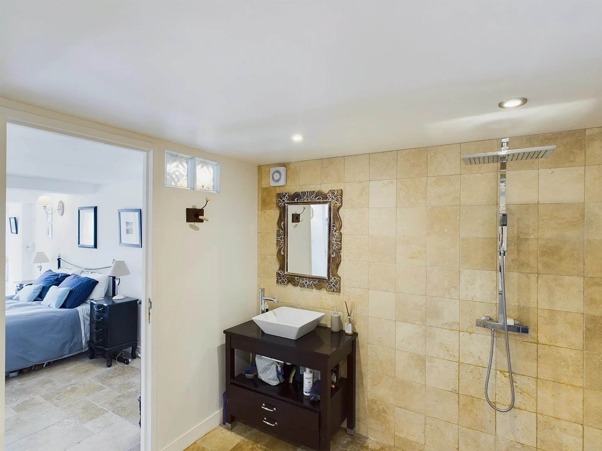 Stunning 4-Bedroom Home with Pool, Terrace and Countryside Views – A Must-See!, Aquitaine – France – BVI77238