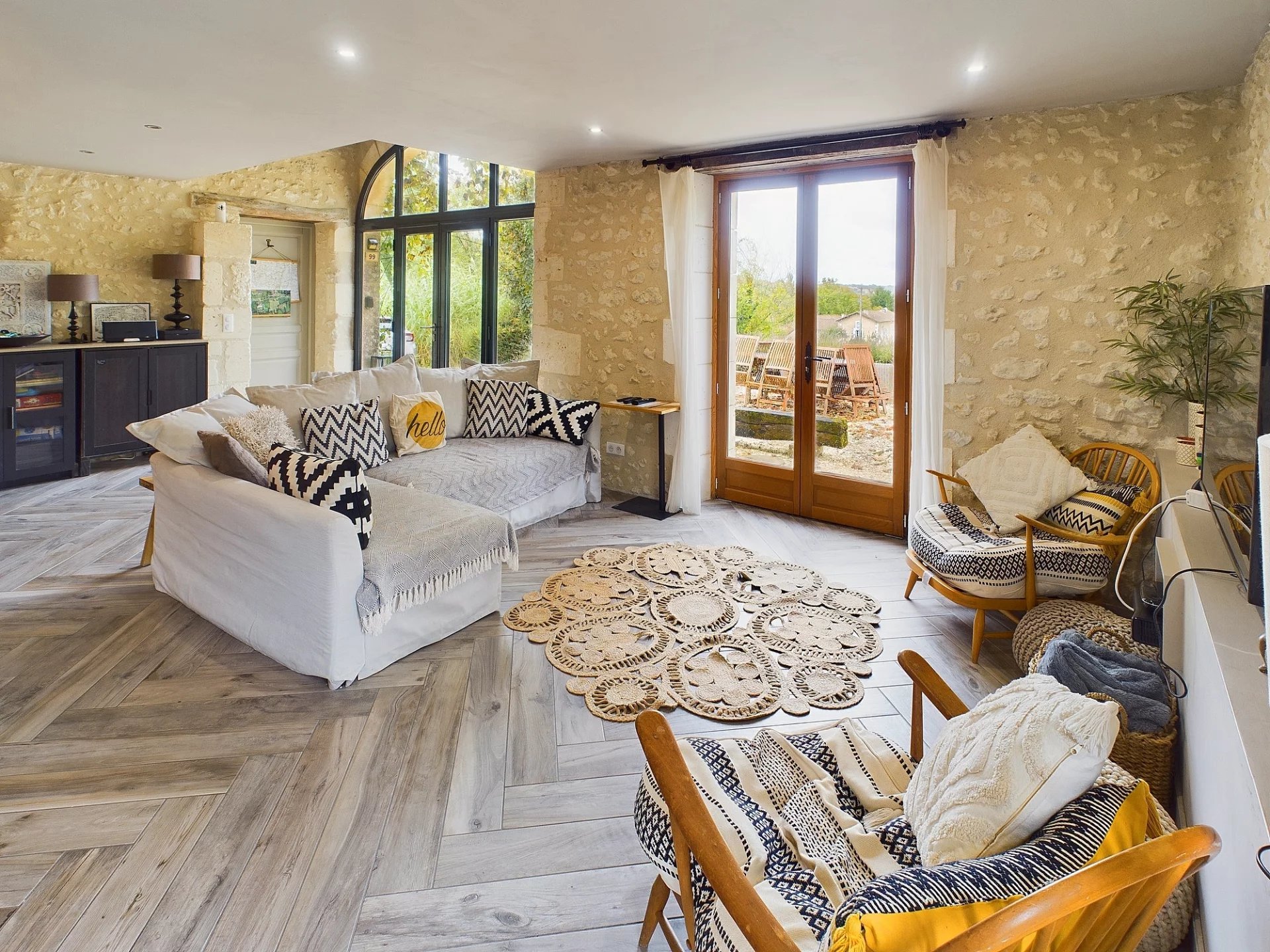 Beautiful country house in an idyllic setting, Aquitaine – France – BVI77304