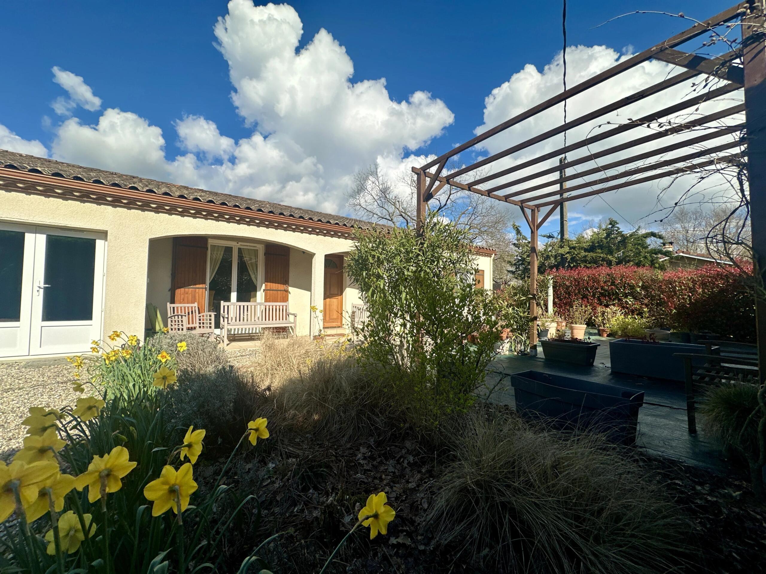 4 bedroom house close to Eymet, Auvergne – France – BVI84714