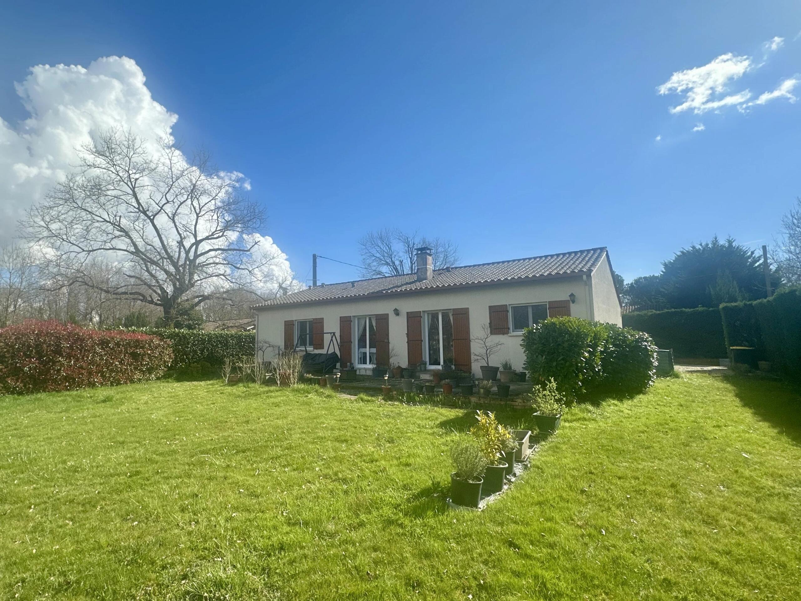 4 bedroom house close to Eymet, Auvergne – France – BVI84714