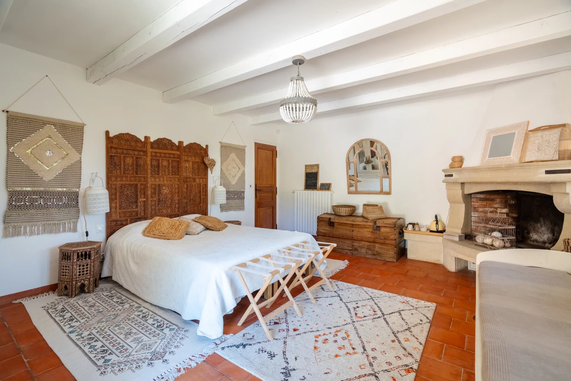 Charming Renovated Property in Nature with Pool and Annex, Provence-Alpes-Côte d’Azur – France – BVI80849