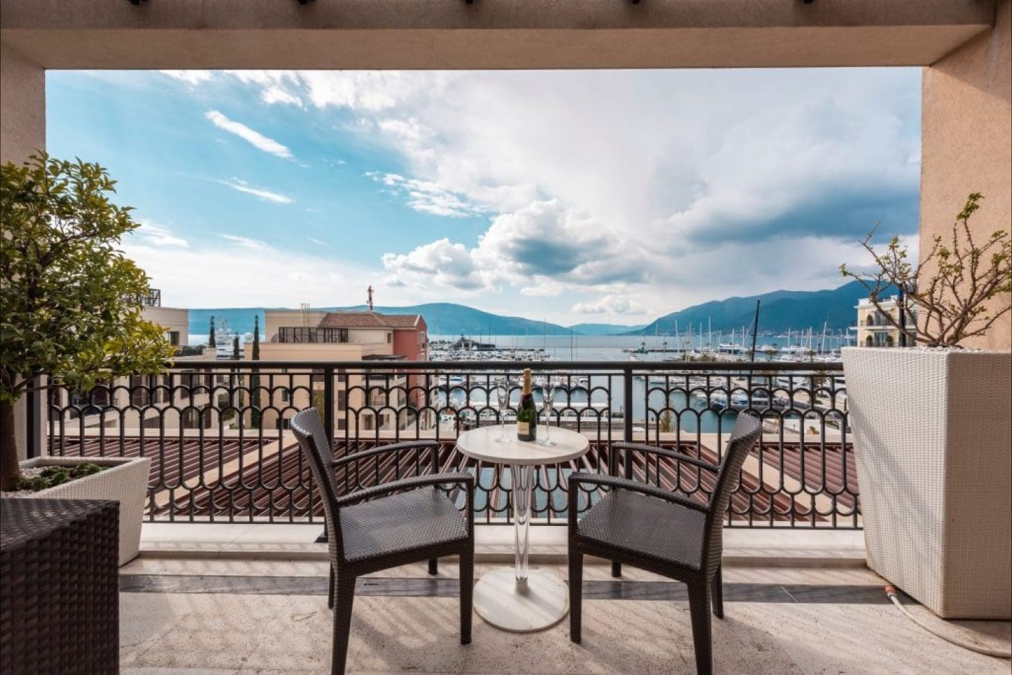 Luxury Penthouse Porto Montenegro – Exclusive 258 m² Dream, Montenegro – MREMB5