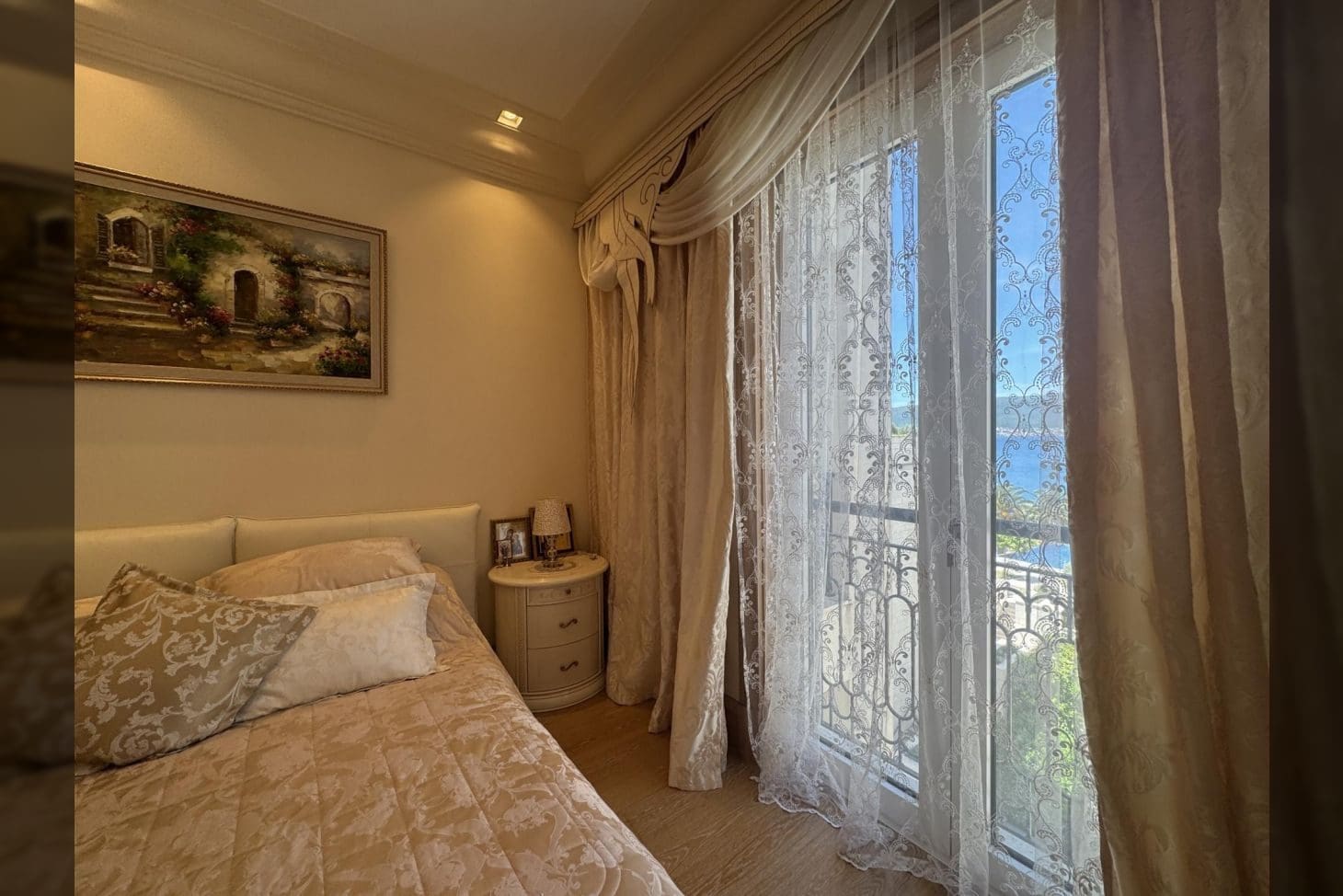 Sea View Apartment Porto Montenegro – 2-Bed Luxury Home, Montenegro – MREMB7