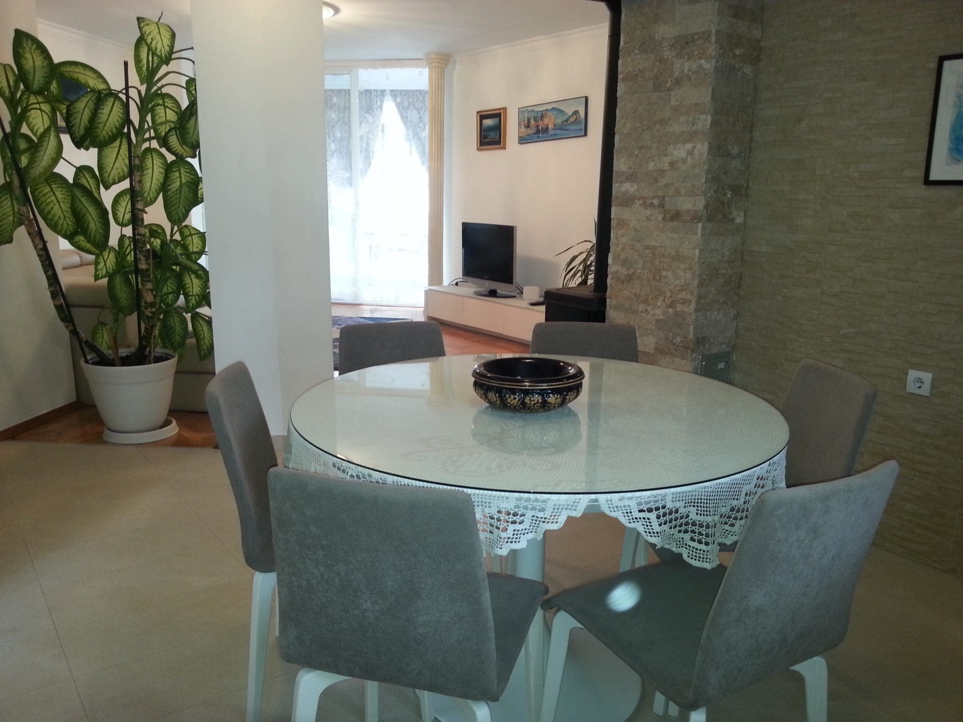 Apartment for Sale in Budva – 3-Bedroom Smart Choice, Montenegro – MREYU1