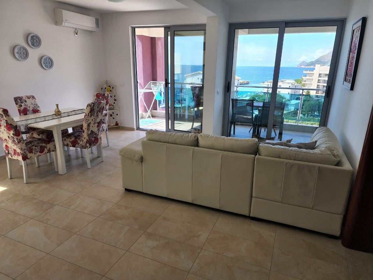 Penthouse for Sale in Dobra Voda – 85 m² Legal – Prime Seafront, Montenegro – MRERK01