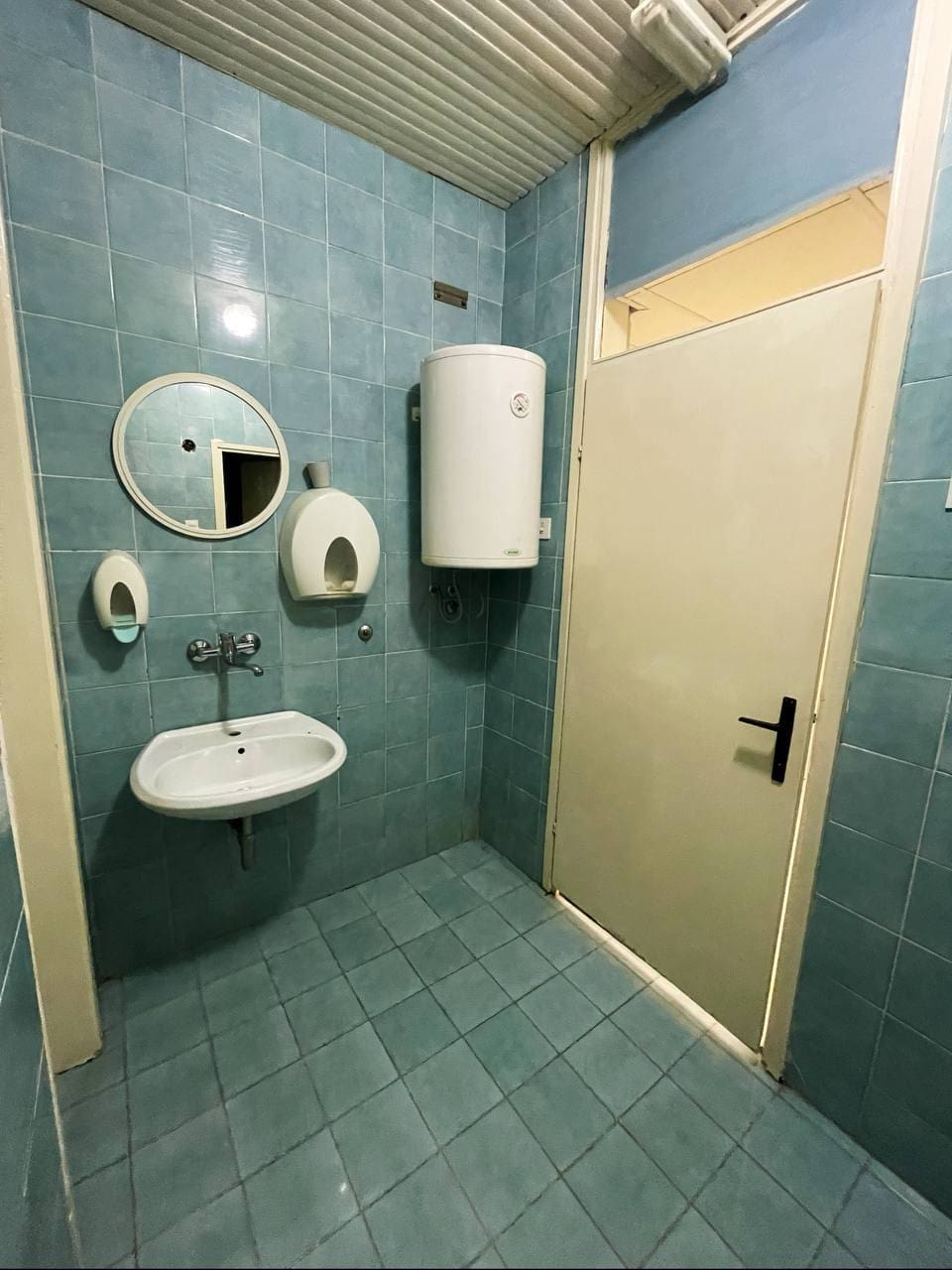 Commercial Space for Sale in Bar – 171 m² Prime Location, Montenegro – MRE