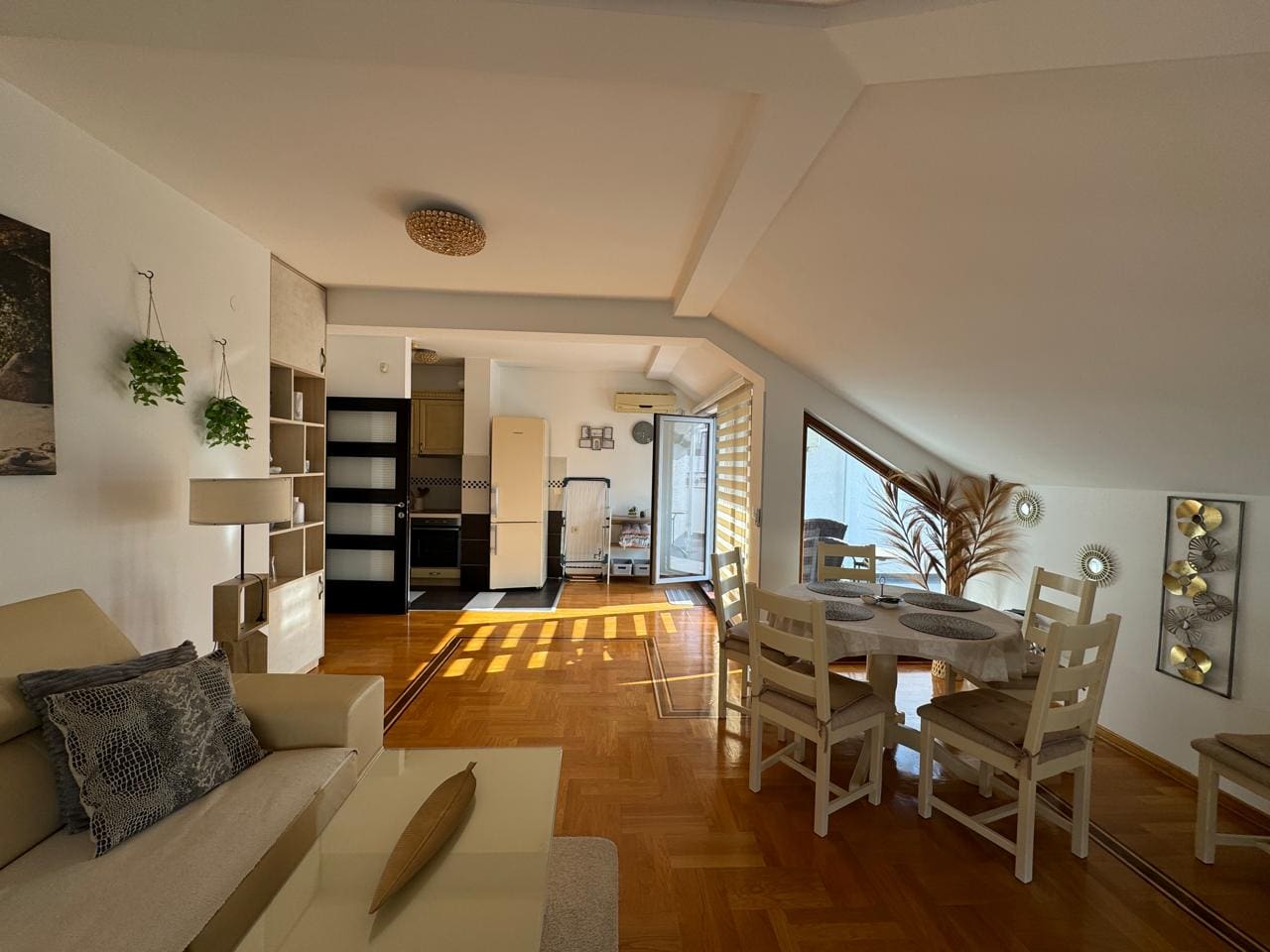 Penthouse Apartment for Sale in Budva – Prime Location, Montenegro – MRENB111