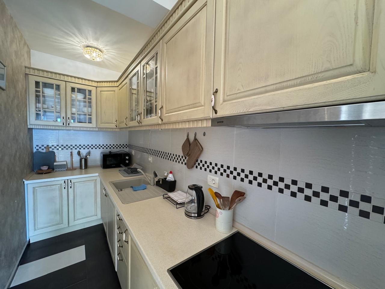 Penthouse Apartment for Sale in Budva – Prime Location, Montenegro – MRENB111