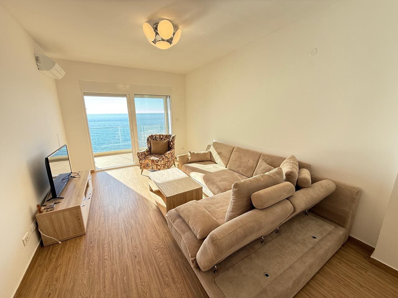 Apartment for Sale in Dobra Voda – First Sea Line – Legalized, Montenegro – MREALE136