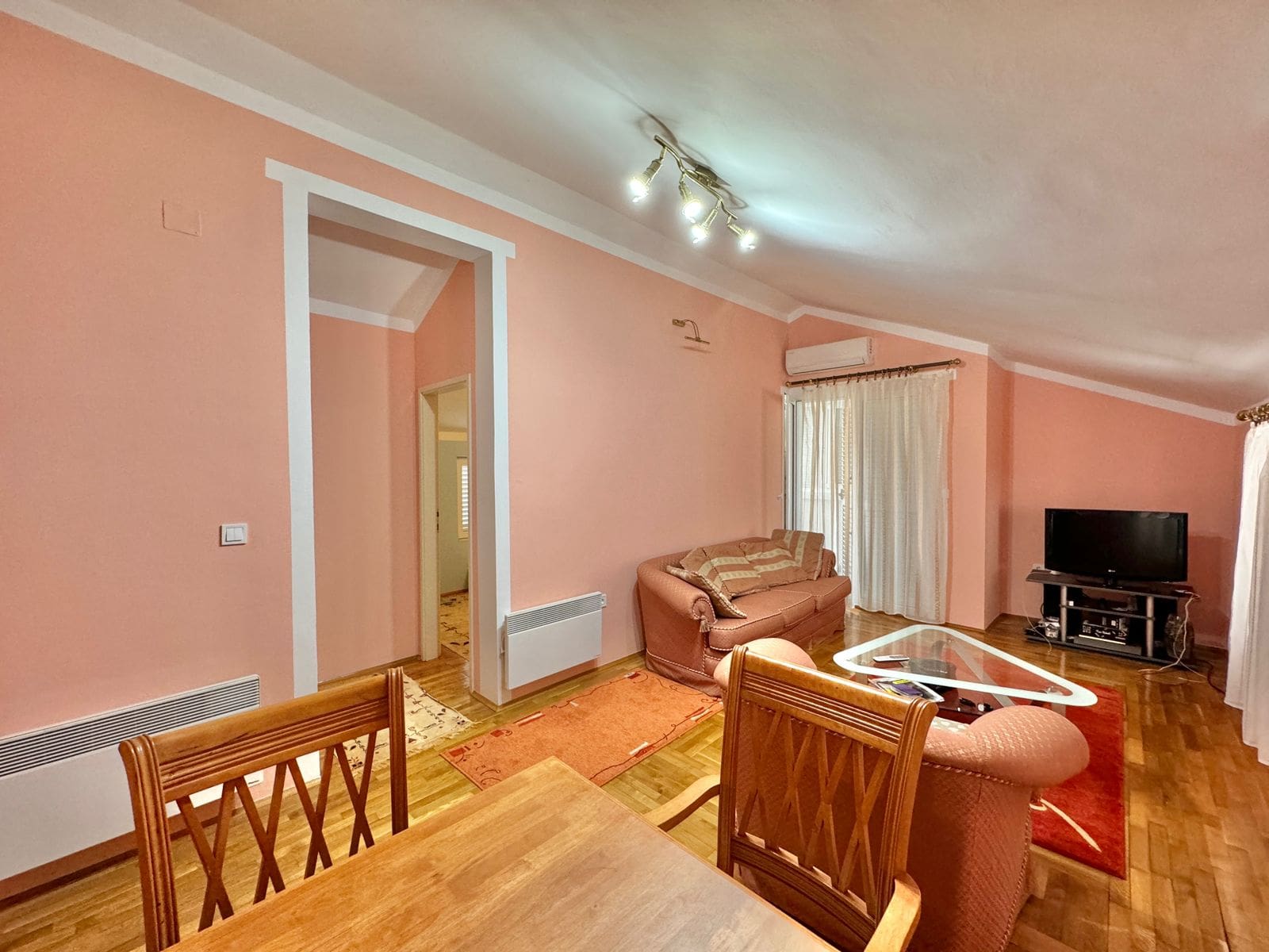 Modern Two Bedroom Apartment in Budva’s Prime Residential Area, Montenegro – MRENB114