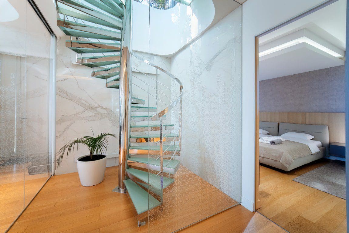 Exclusive 508m² Waterfront Penthouse | Dukley Gardens, Budva, Montenegro – MREMA01