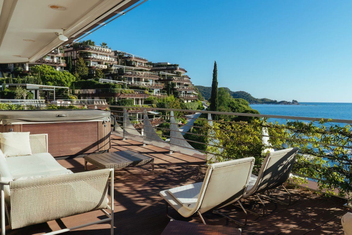 Exclusive 508m² Waterfront Penthouse | Dukley Gardens, Budva, Montenegro – MREMA01