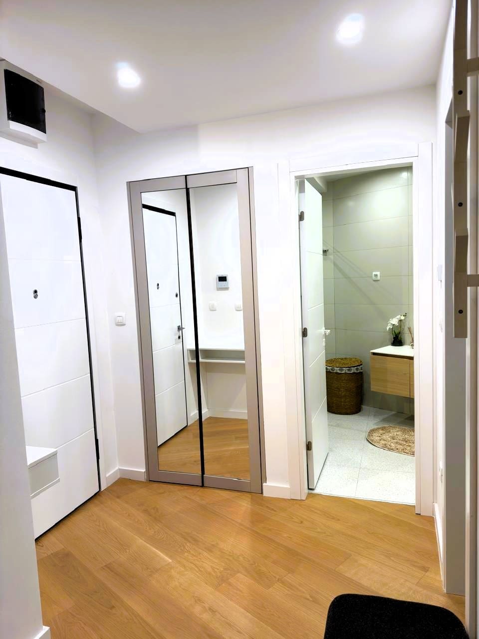 1-Bedroom Apartment in Vuelo Sobre Bečići | 54m² with Private Yard, Montenegro – MREMR-02