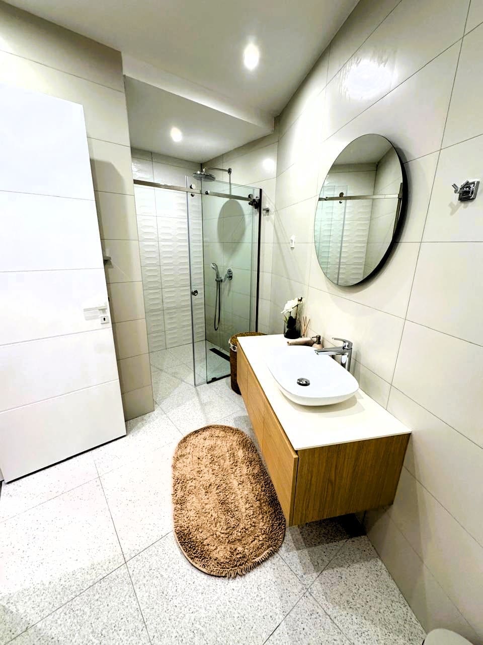 1-Bedroom Apartment in Vuelo Sobre Bečići | 54m² with Private Yard, Montenegro – MREMR-02