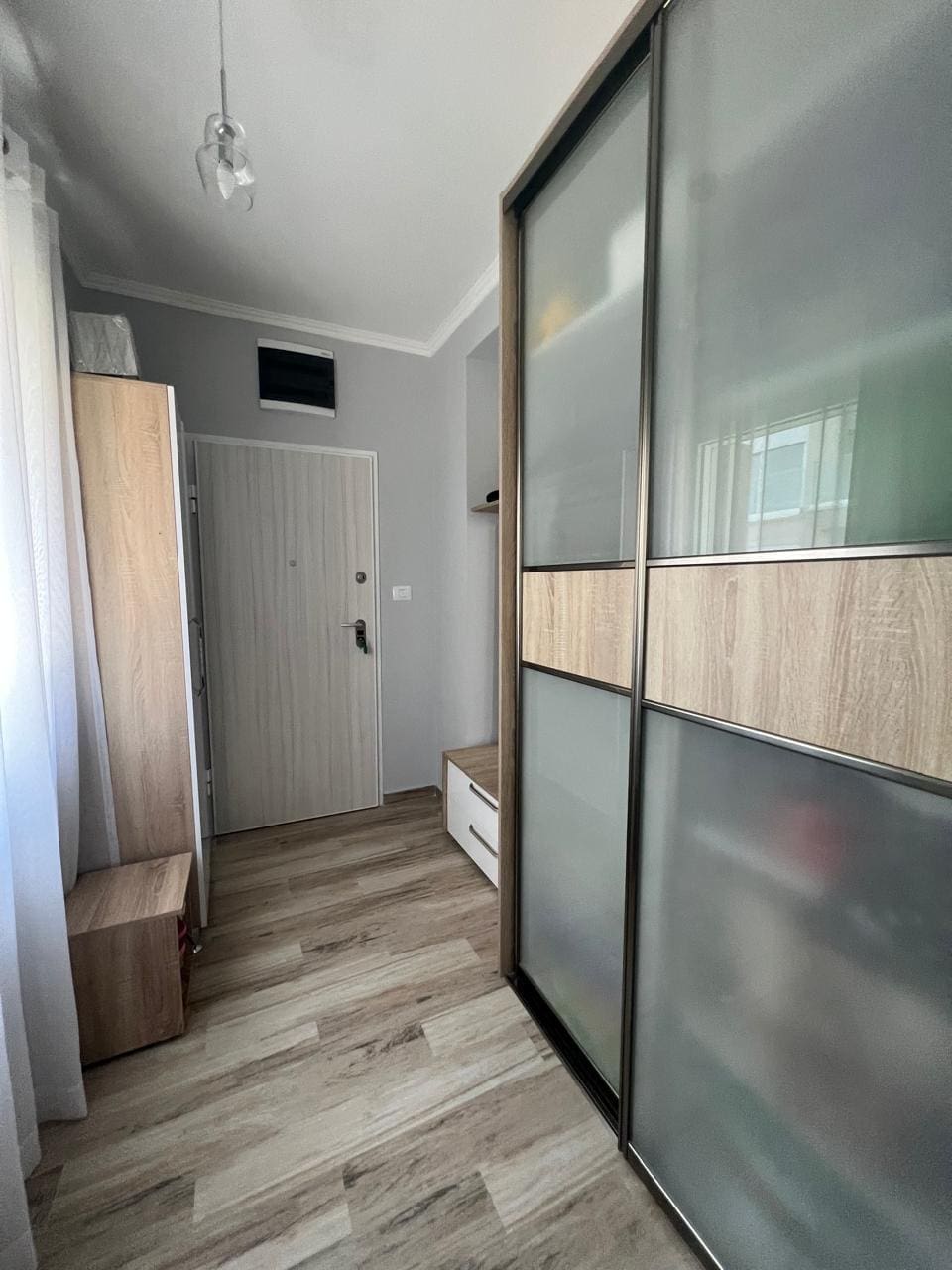 Furnished 2-Bedroom Waterfront Residence — Pool, Private Beach & Parking, 5 km from Bar, Montenegro – MRENB116