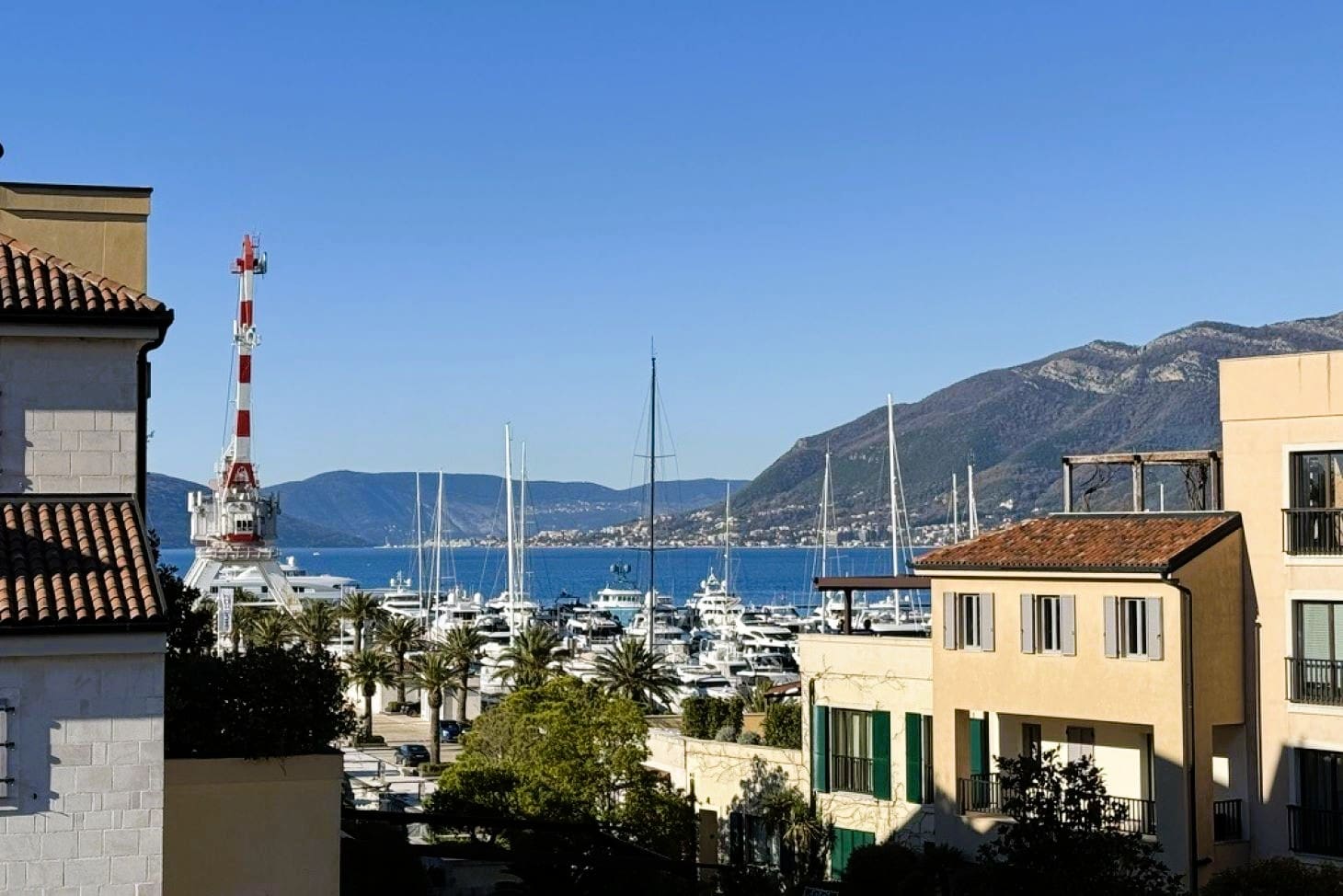 Penthouse Porto Montenegro — Zeta Building, 247 m², Full Capital Renovation 2025, Montenegro – MRE